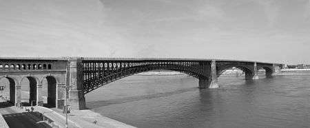 Eads Bridge