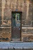 Side door to the courtyard