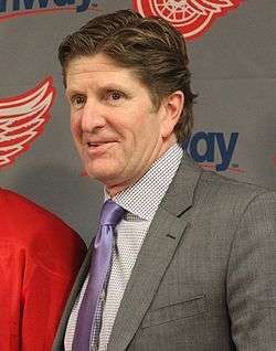 Mike Babcock at a press conference