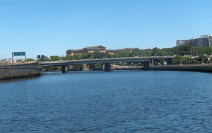 Vine Street Expressway Bridge, looking upstream